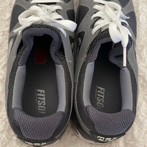 NIKE AIR MAX GRAY BLACK WHITE FITSOL Style 408015-011 Size 8.5 Running Shoe - Picture 10 of 11
